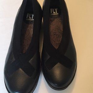 Fly London Black Platform